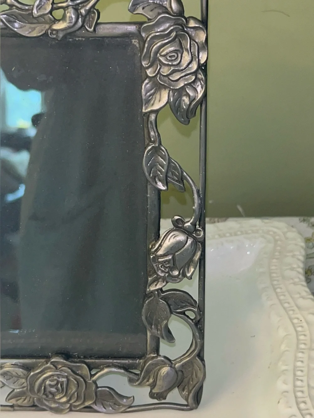 Jennifer Moore Silver Floral Rose Metal Picture Frame